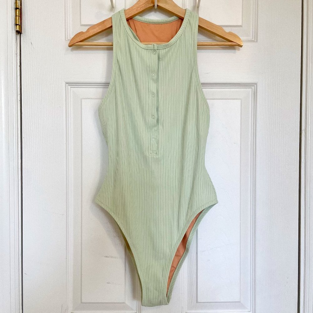 Madewell Ribbed Snap-Front One-Piece Swimsuit | Size Small